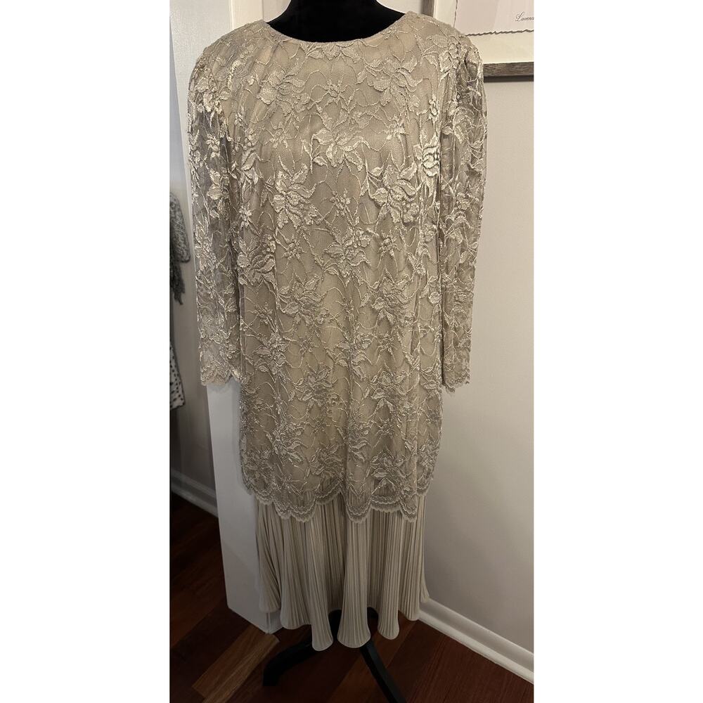 Vintage 1980s David Rose Beige Lace Tunic Top & Pleated Skirt Set Plus Size 18W